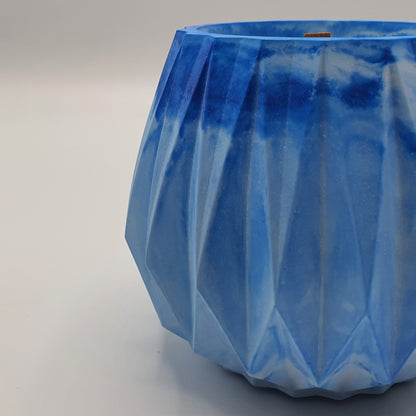 Lumânare artizanală "Santorini Breeze" | Alge marine, Ciclamen, Nufăr, Ambră, Patchouli