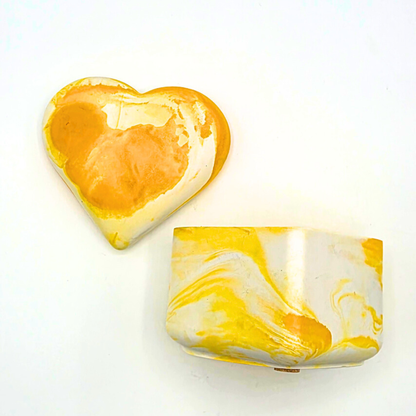 Lumânare artizanală "Mom's magic hour" | Vanilie, Nucă, Mosc