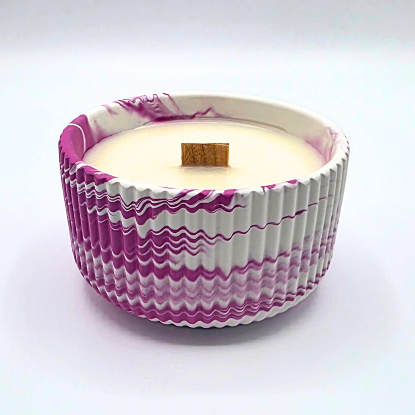 Lumânare artizanală "Mom Fuel" în vas ediție limitată